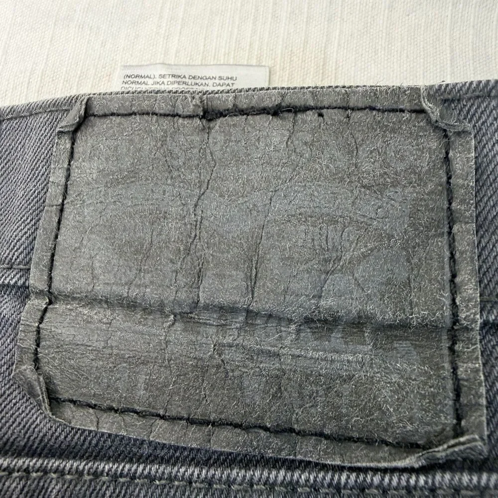 Levi's 541 Athletic Taper Jeans Mens 40x34 Gray Denim  SPOTS Red Tab